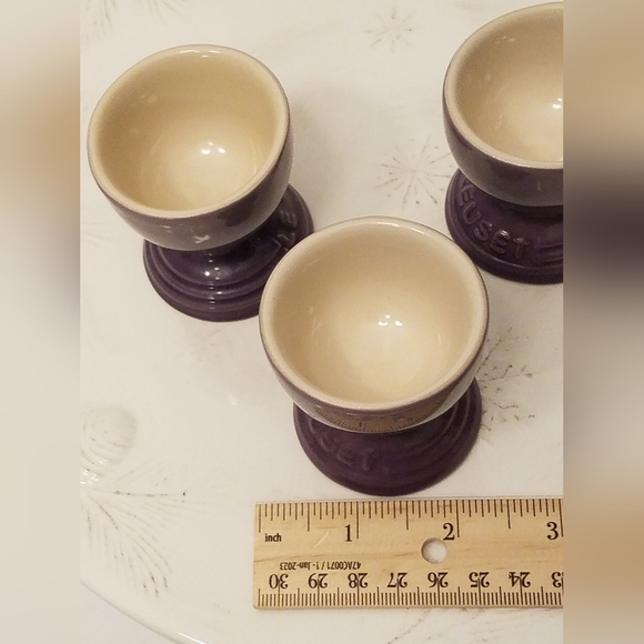 Lot 3 NWT Le Creuset Footed Ultra Violet Egg Cups - Picture 16 of 16